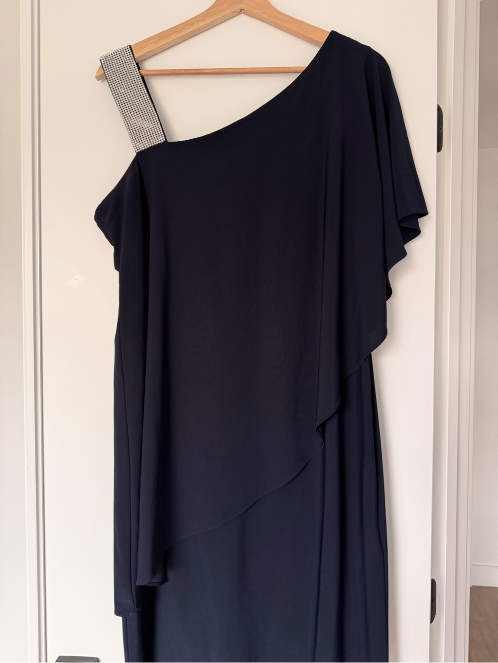 Laura One-Shoulder navy blue Evening Dress with Embellished Strap